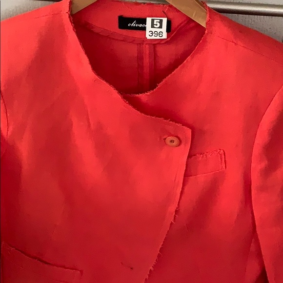 Cropped linen jacket - Picture 2 of 4